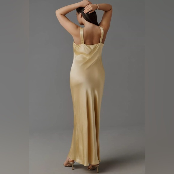 NWT! BY ANTHROPOLOGIE CANARY SLEEVELESS V-NECK MIDI SLIP DRESS - SIZE MEDIUM🪩 - Picture 5 of 11